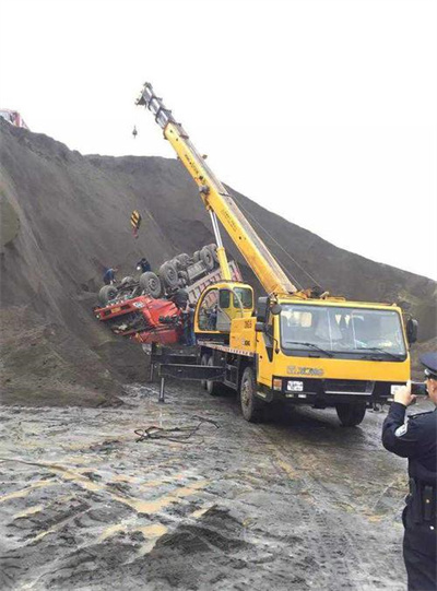 思南上犹道路救援